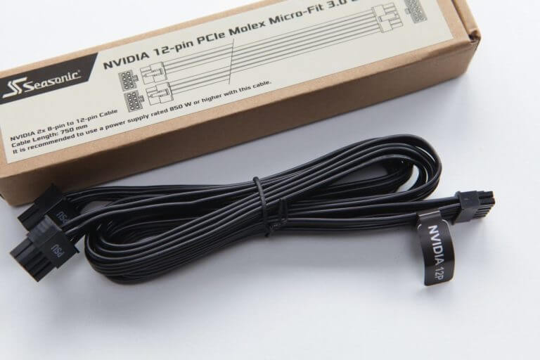 Seasonic-NVIDIA-12-pin-power-cable-1.jpg